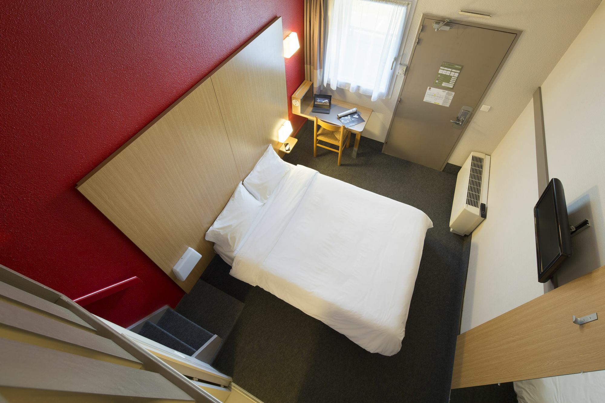 B&B Hotel Quimper Nord Douarnenez Exterior photo